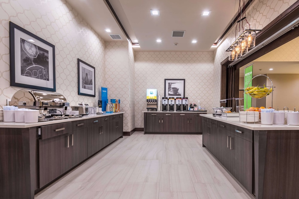Hampton Inn & Suites Dallas The Colony TX - photo 53