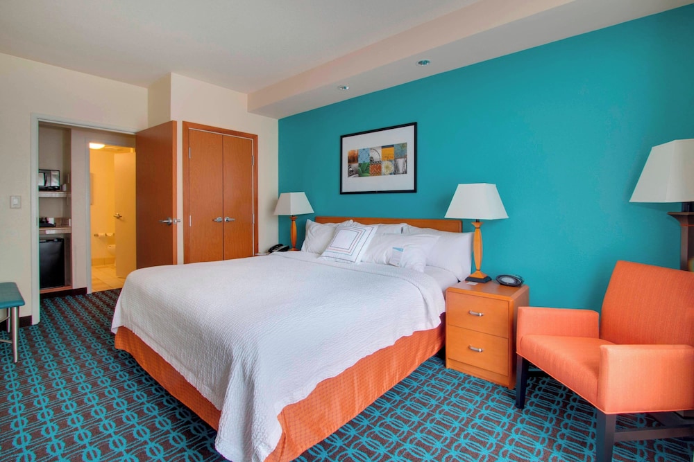 Fairfield Inn & Suites by Marriott Clermont - photo 11