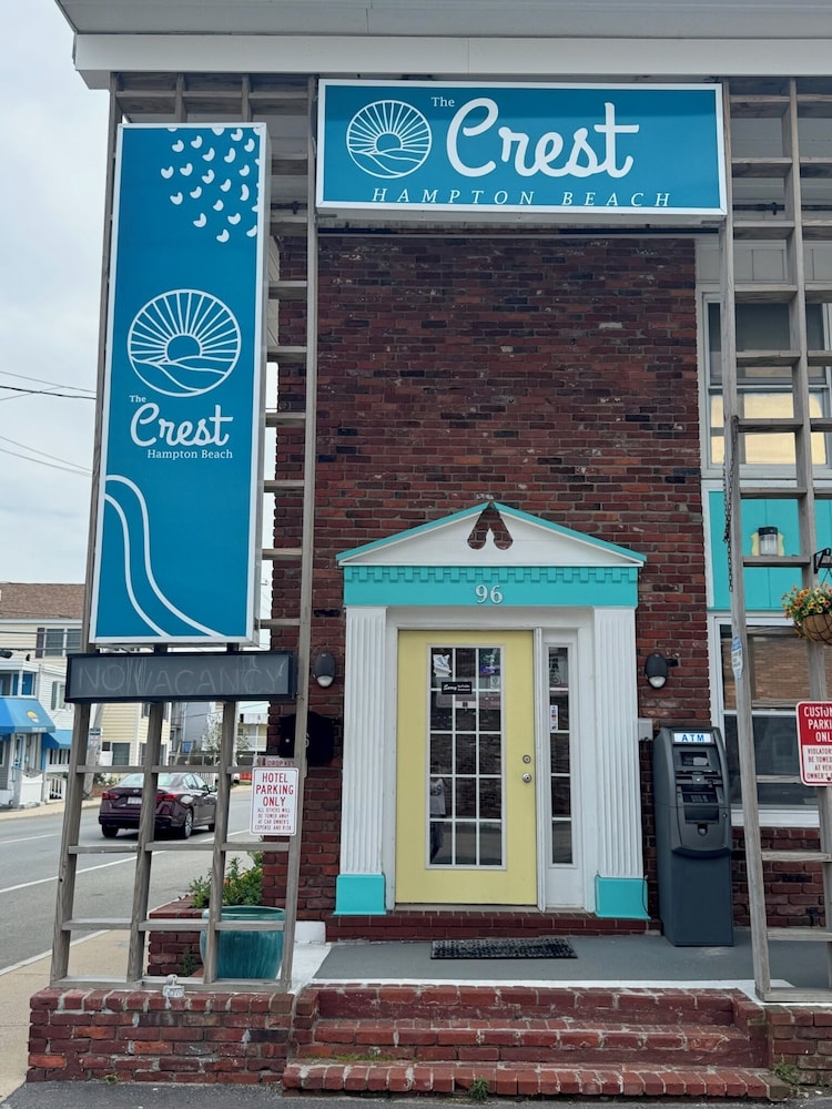 The Crest Hampton Beach — Hampton