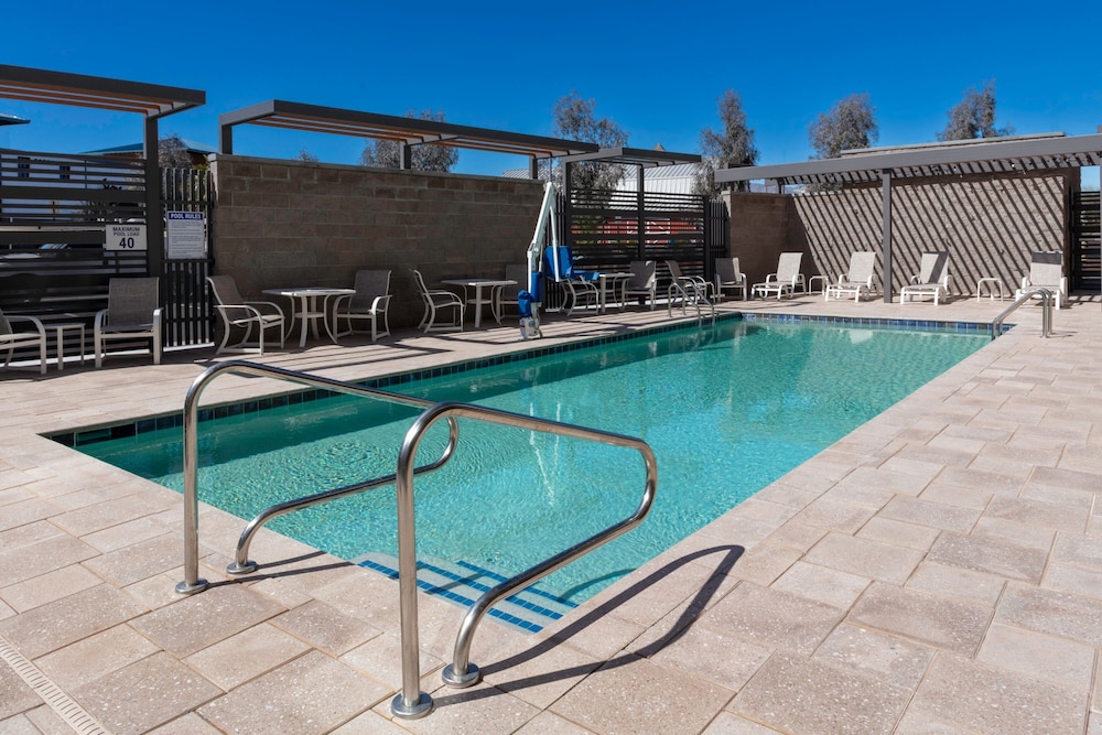 TownePlace by Marriott Suites Buckeye Verrado - photo 14