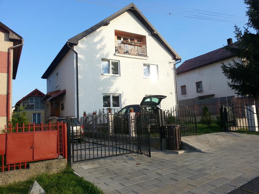 Ubytovanie u Vlasty — hotel in Strba