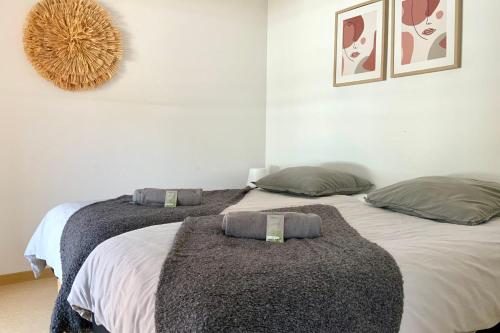 A01 Les Naïades 2 bedrooms for 6 people - last minute hotel in Unknown City