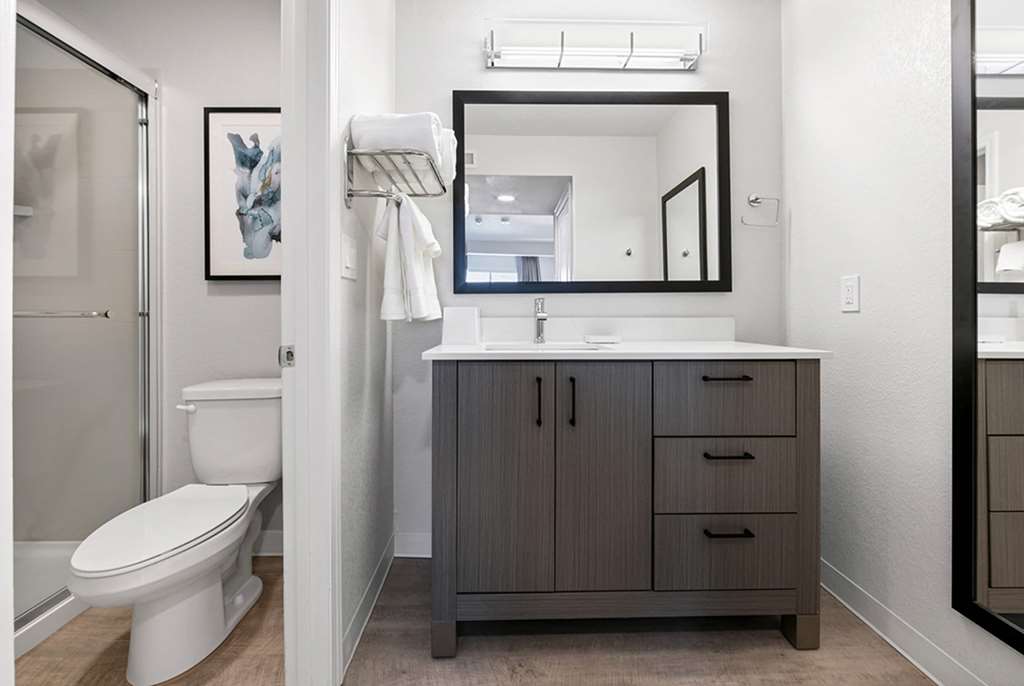 WaterWalk Extended Stay by Wyndham Atlanta Perimeter - photo 55