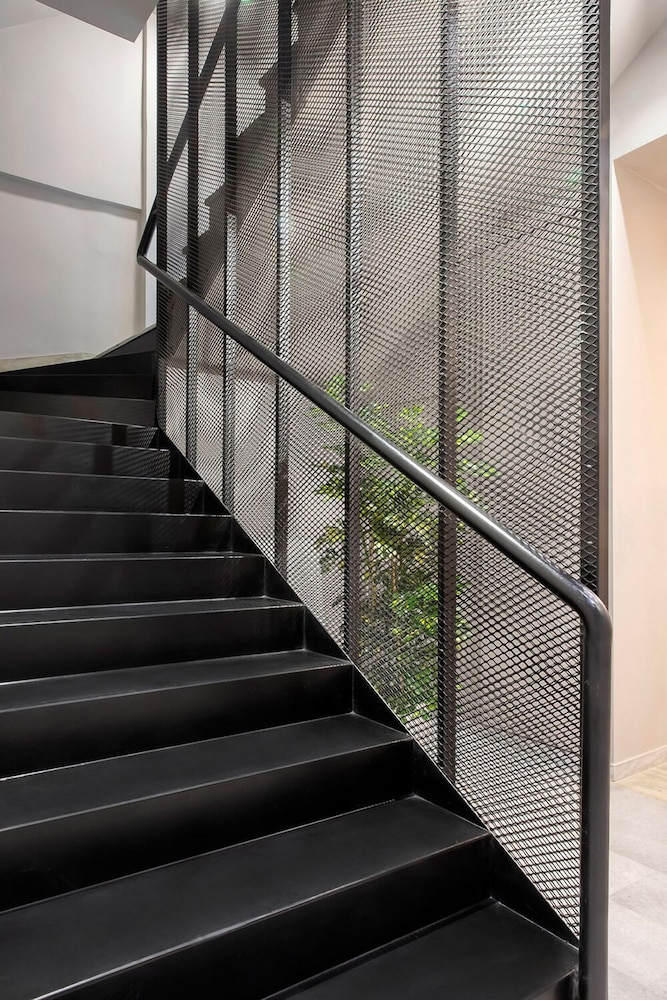 Thisean Modern Suites by Athens Stay — 4-Star Luxury Hotel in Kallithea, Greece