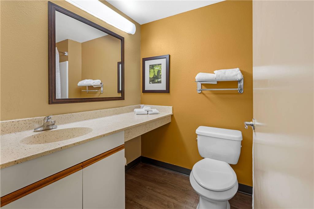 MainStay Suites Las Vegas Convention Center - photo 11