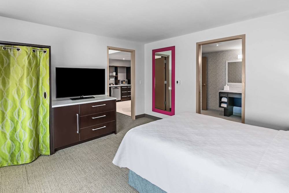 Home2 Suites by Hilton Laredo Airport - photo 12