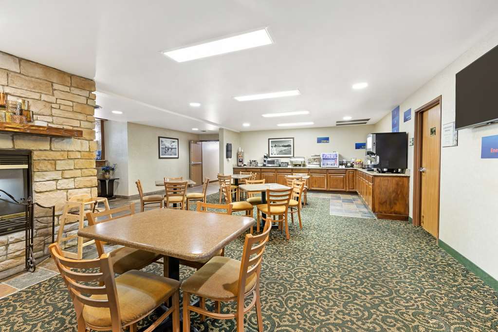 Best Western Wittenberg Inn - photo 5