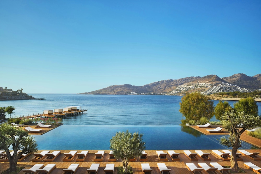 The Bodrum Edition — 5-Star Luxury Hotel in Bodrum, Turkey