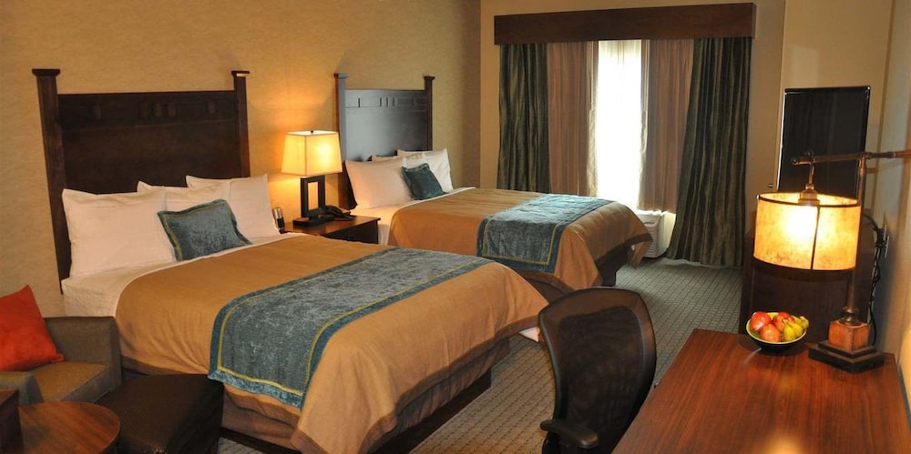 Little Missouri Inn & Suites - photo 12