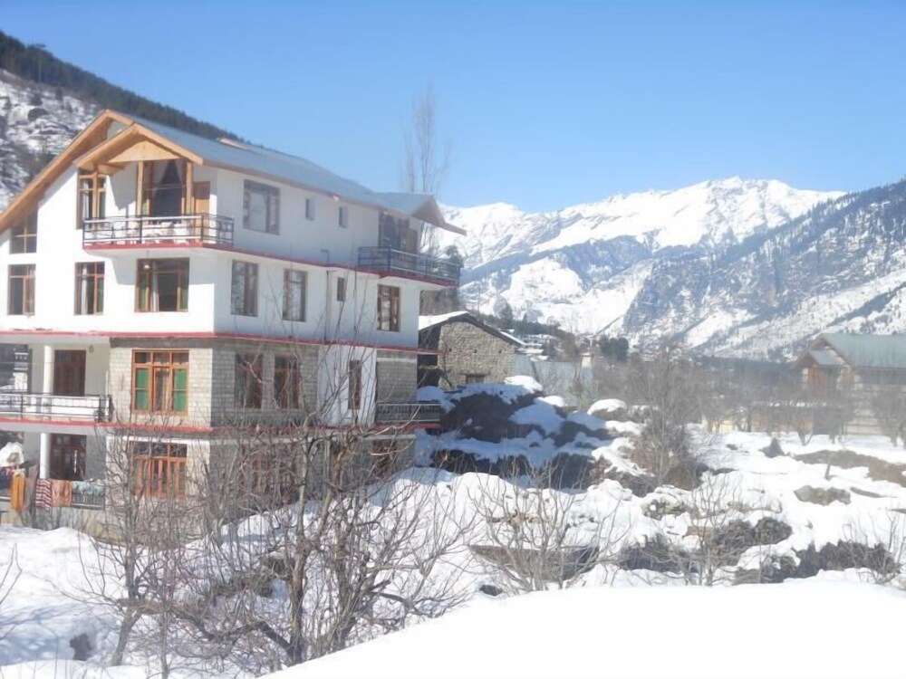 Redrosecottages - last minute hotel in Manali