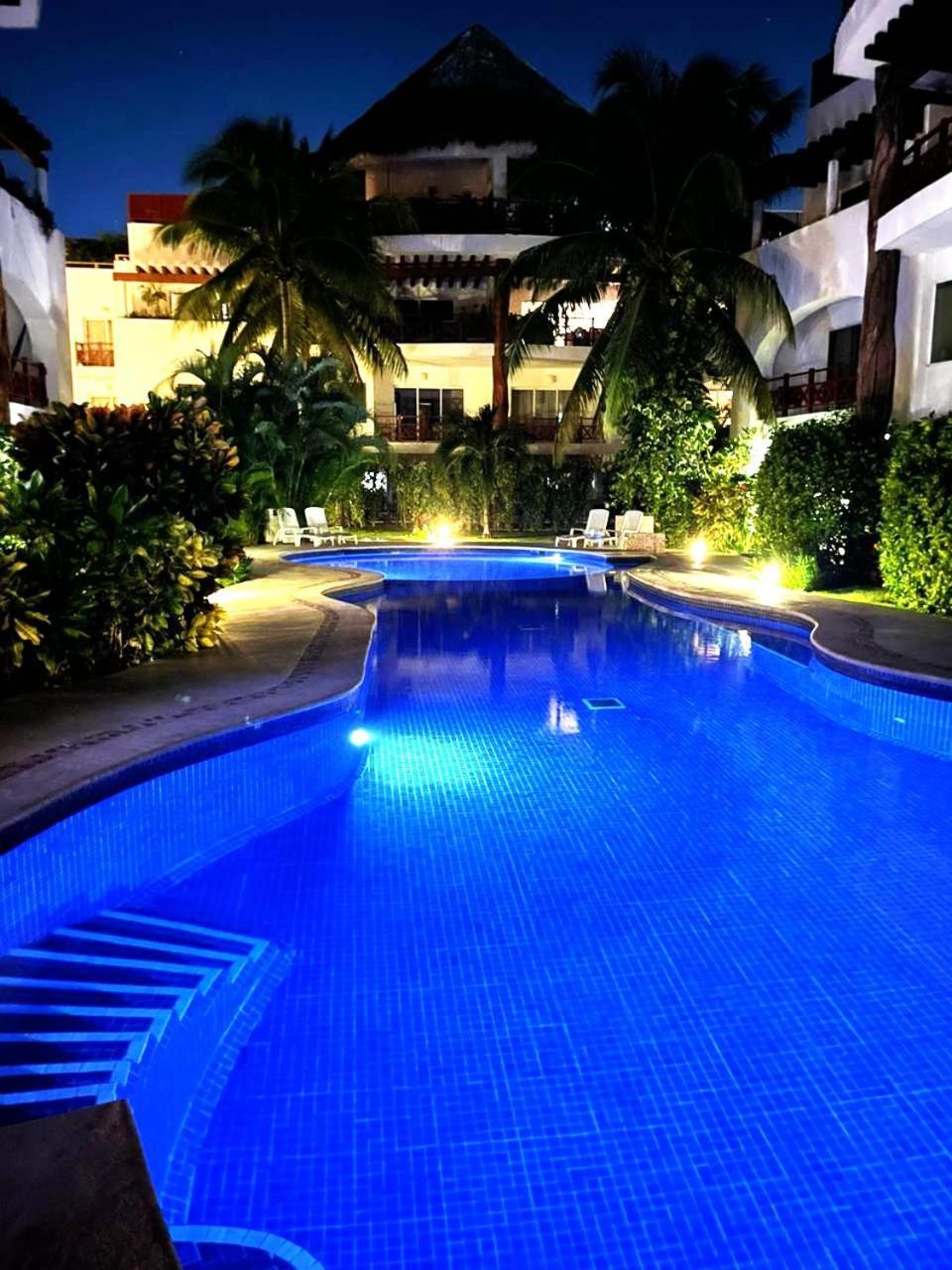Luxury Duplex 2BR Pool & Garden View Quiet 30m from 5th Ave with Gym & Parking — 4-Star Luxury Hotel in Playa Del Carmen, Mexico