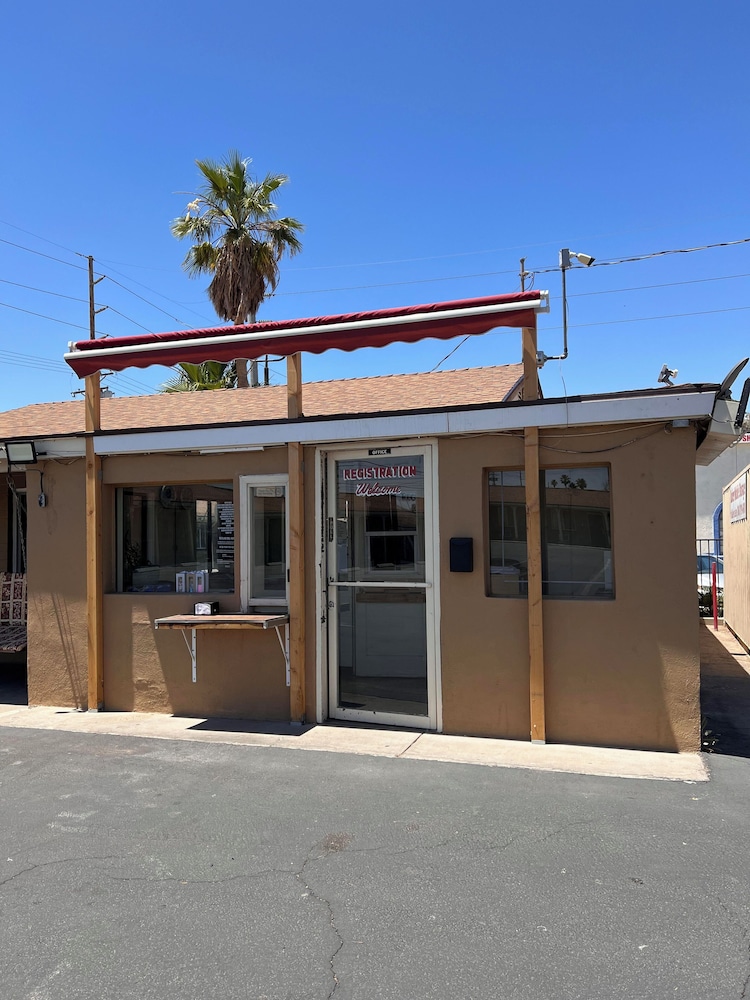 Border Motel - photo 2