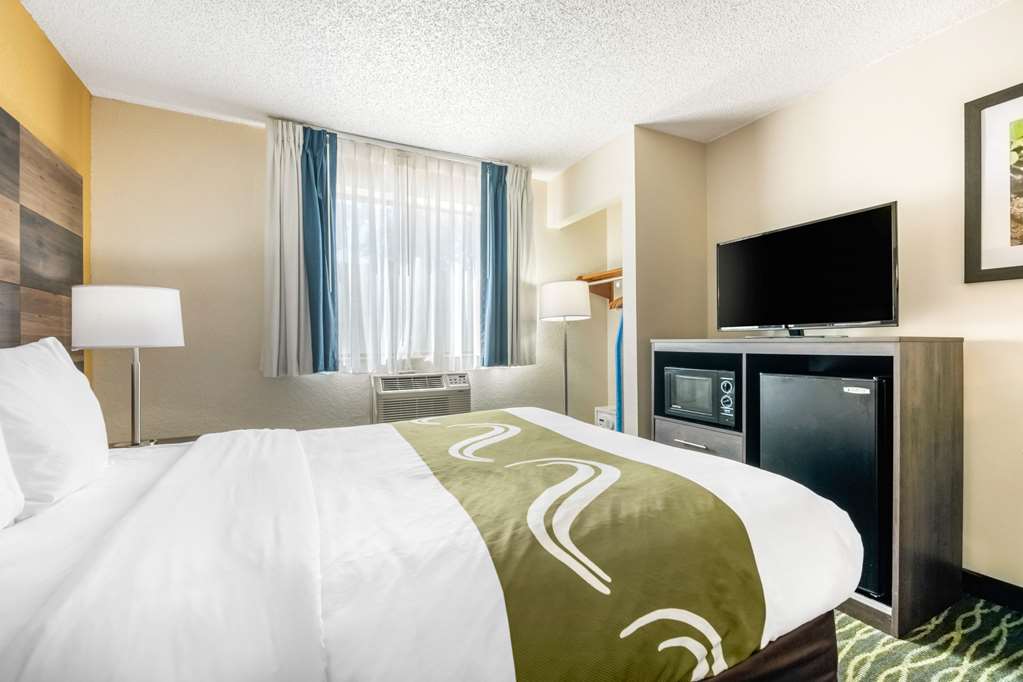 Quality Inn & Suites Leesburg Chain of Lakes - photo 7