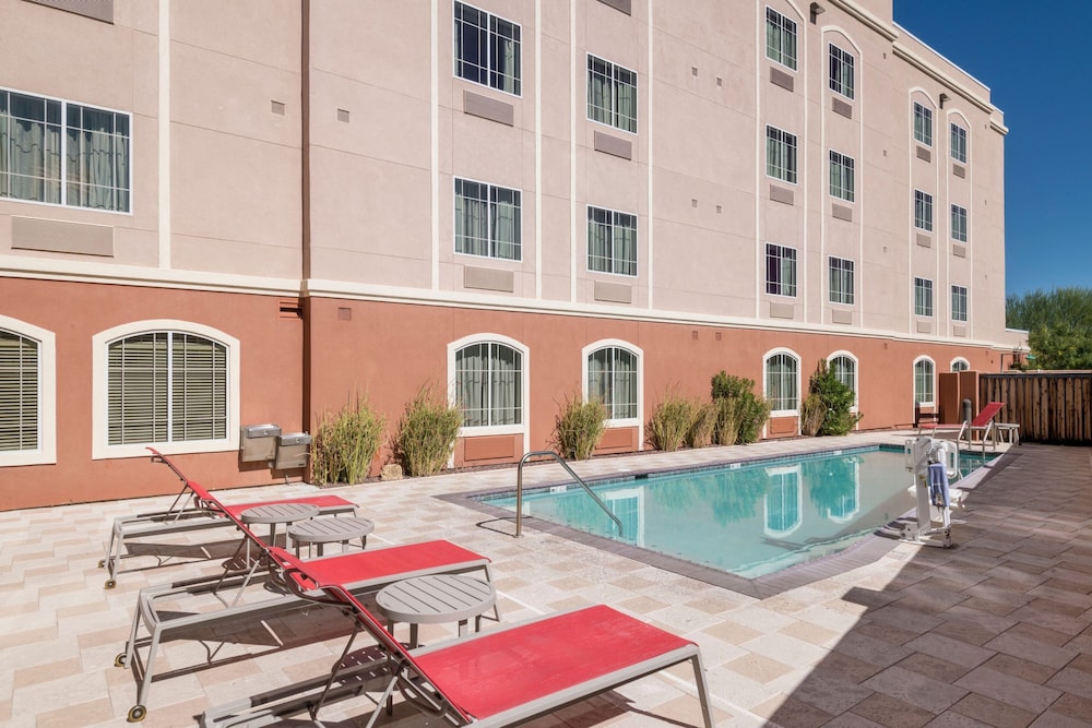 TownePlace Suites Tucson Williams Centre - photo 17