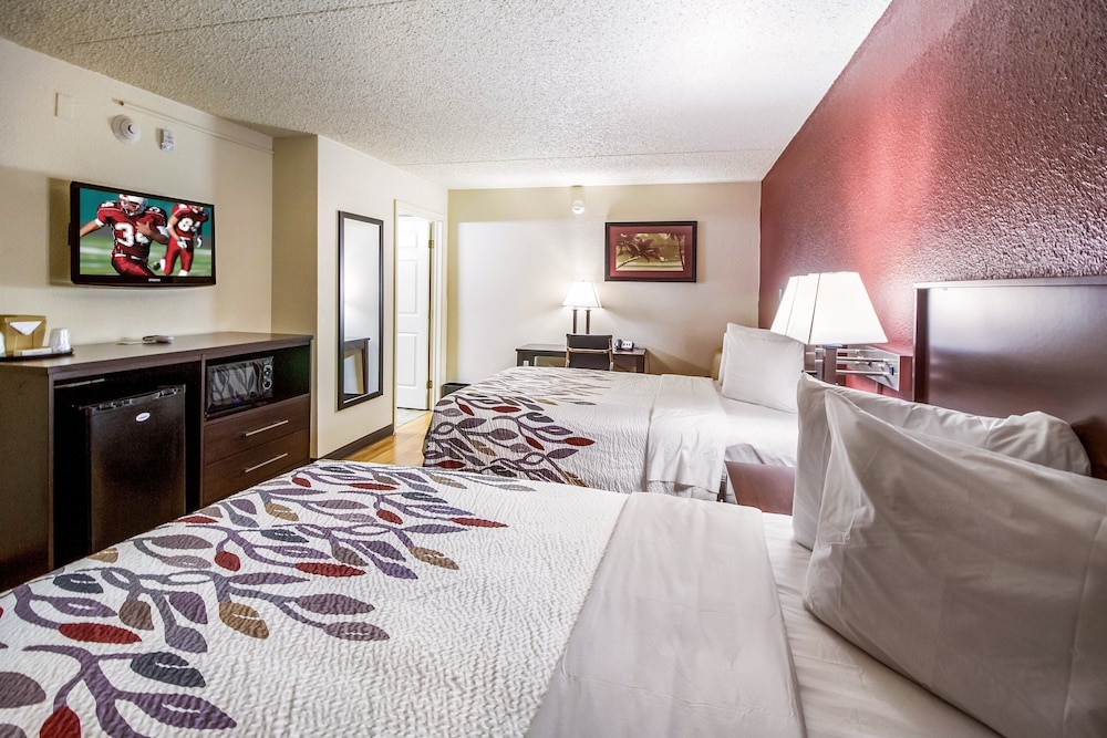 Red Roof Inn Houston East I 10 - photo 11