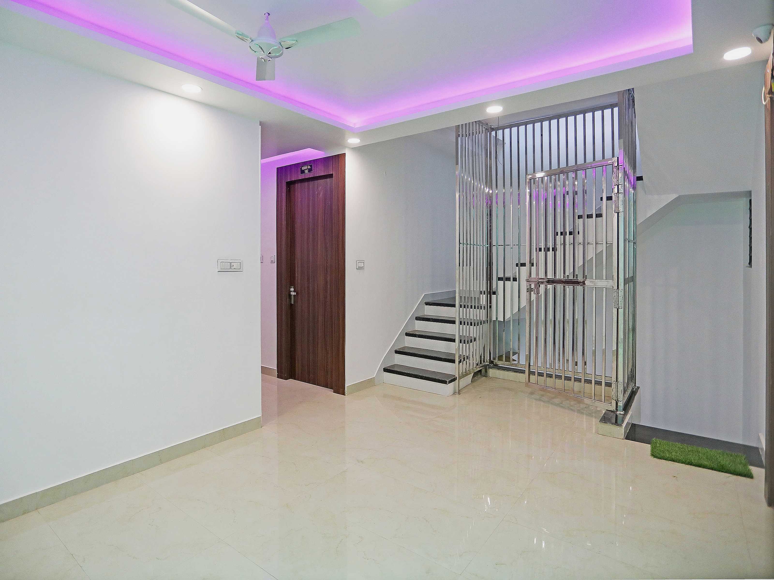 Hotel O By Oyo Royal Residency — Varanasi