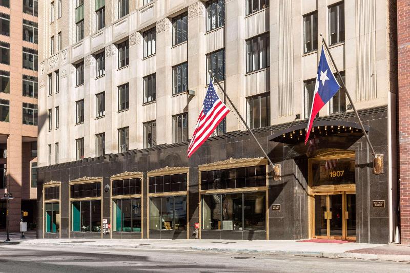 Renaissance Saint Elm Dallas Downtown Hotel - photo 2