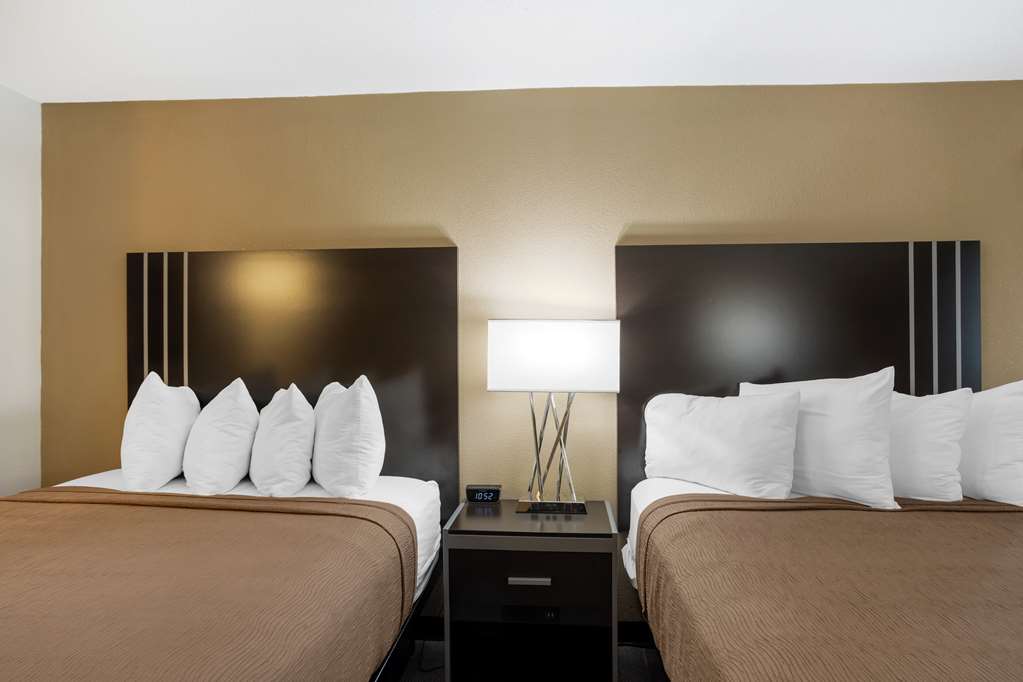 Best Western Plus Reading Inn & Suites - photo 27