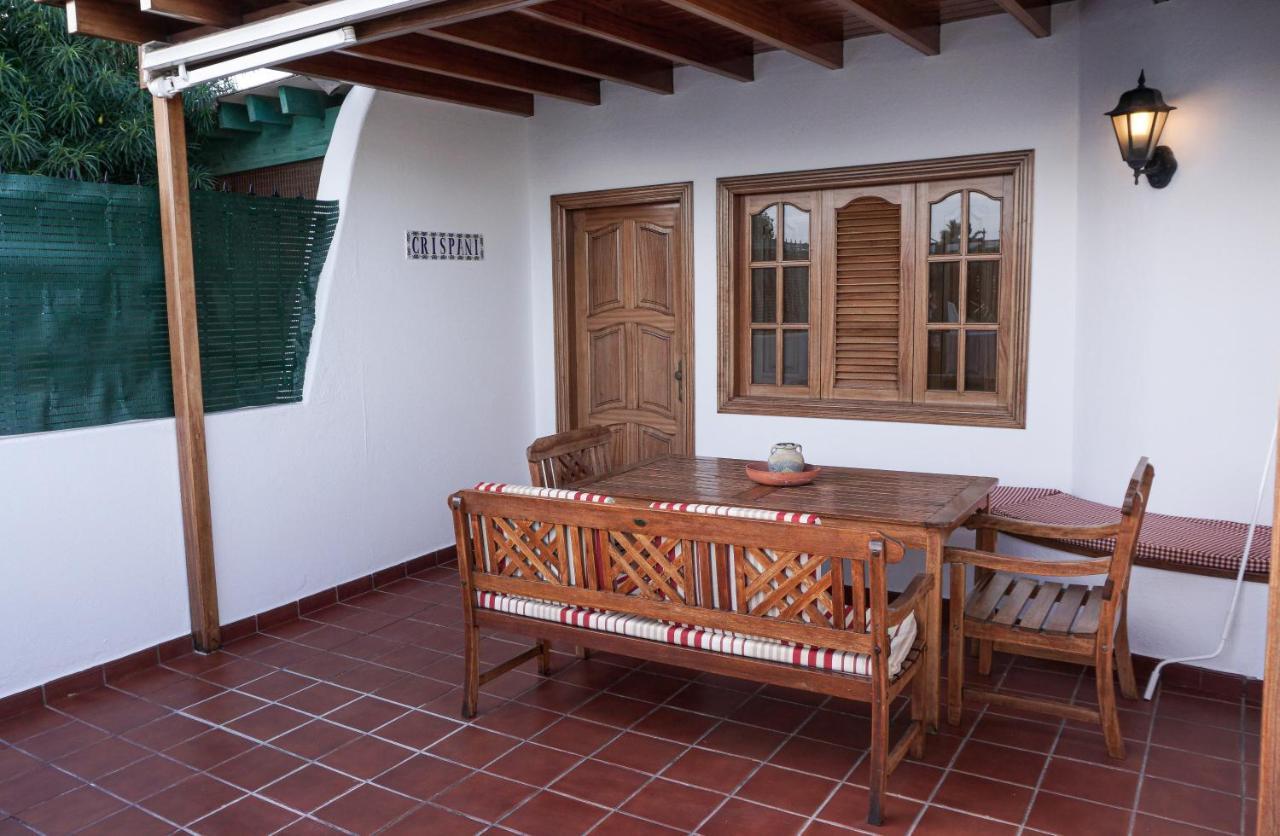 Playa Chica Apartment — 4-Star Luxury Hotel in Puerto Del Carmen, Spain