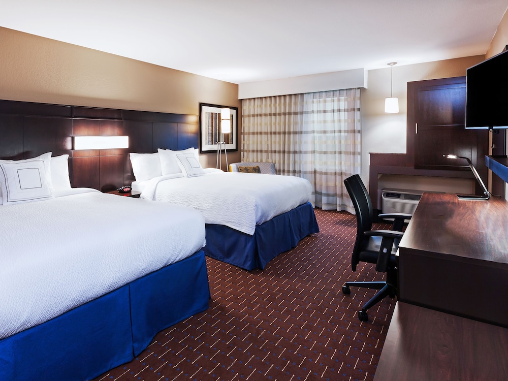 Courtyard Odessa - photo 3