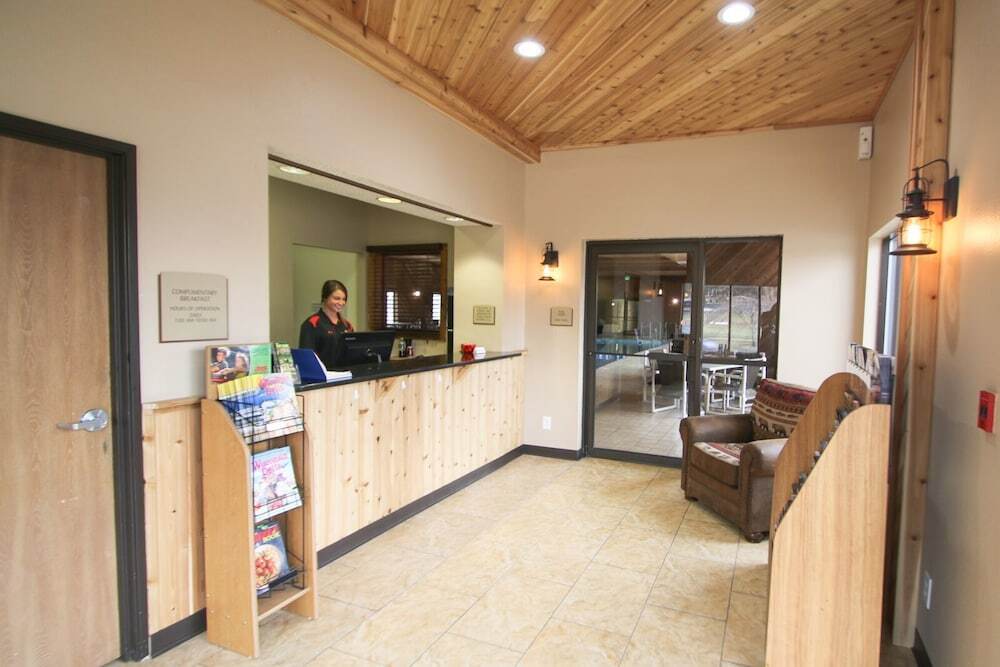 Chippewa Hotel & Suites - photo 26