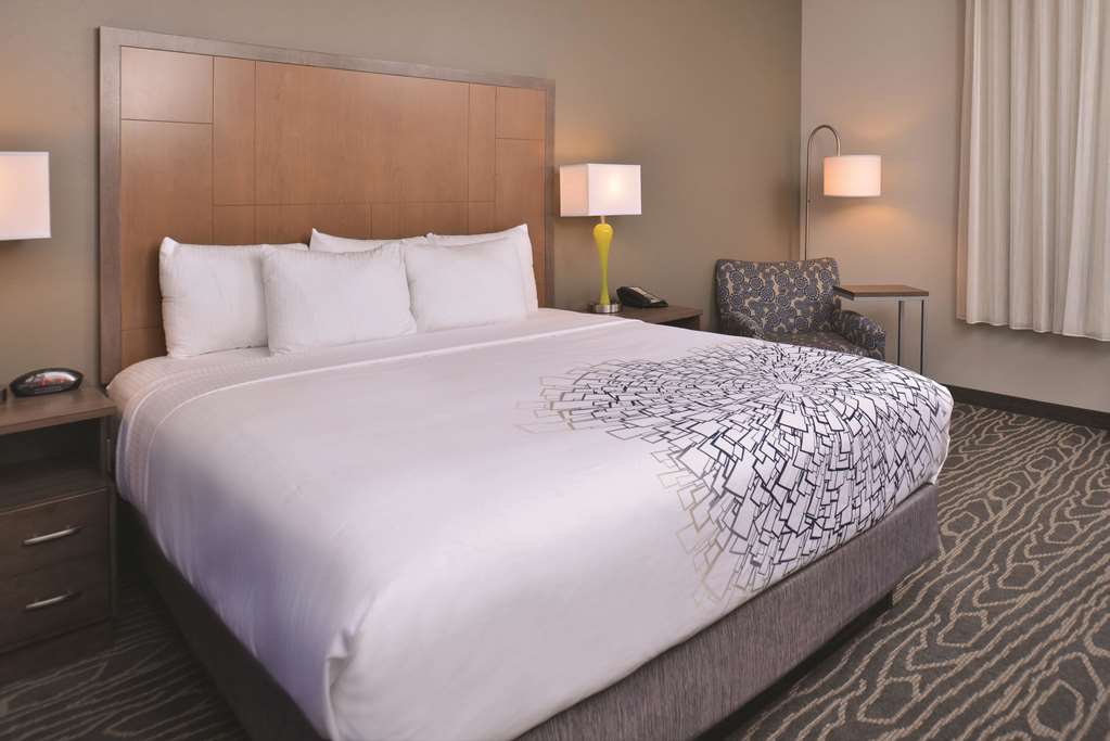 La Quinta Inn & Suites by Wyndham Page at Lake Powell - photo 31