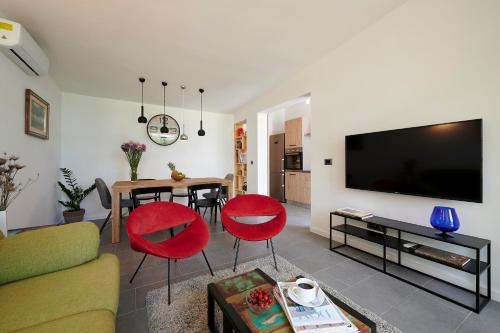 Villa Lovor — 4-Star Luxury Hotel in Trogir, Croatia