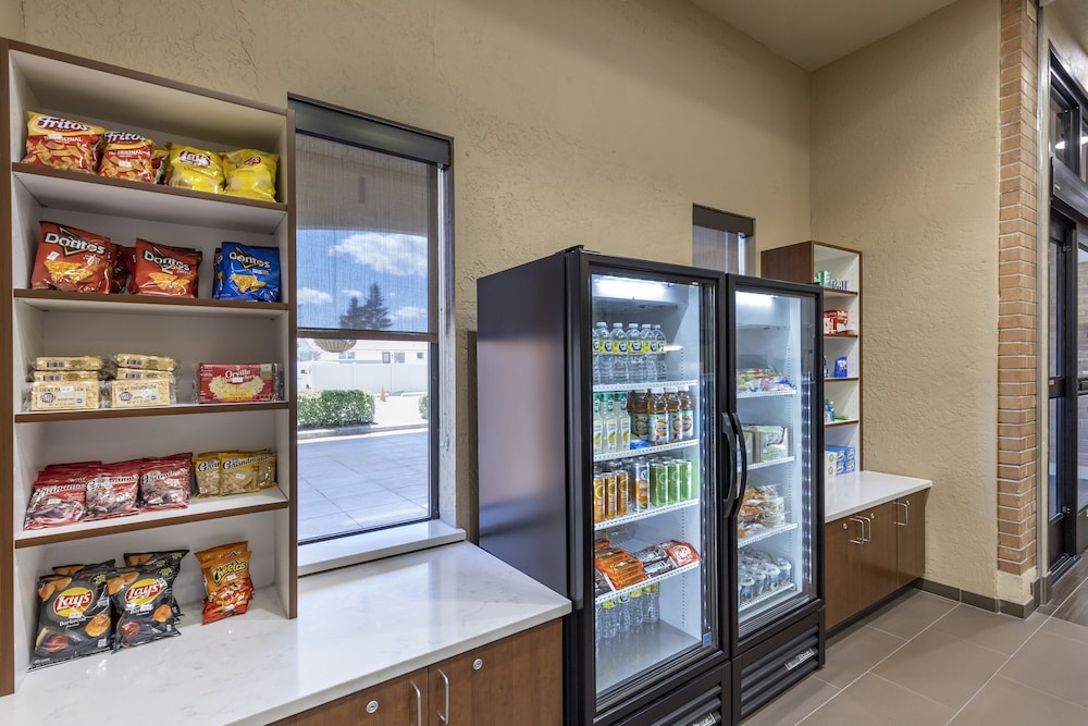 Garner Hotel Butte by IHG - photo 48