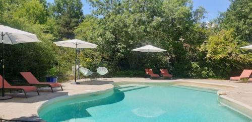 La Buisse Les 2 Gites in Simiane-Collongue, France