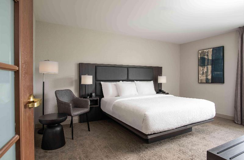 Holiday Inn Express St Albans by IHG - photo 52