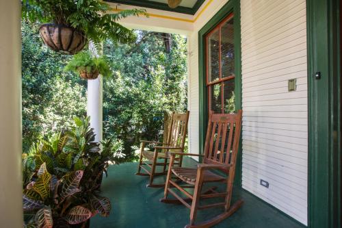 The Lookout Inn - photo 14