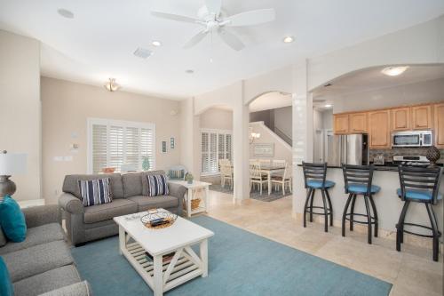 Coastal Pleasure Dbts 4792 Ocean Blvd 4Br 3.5Ba - photo 8