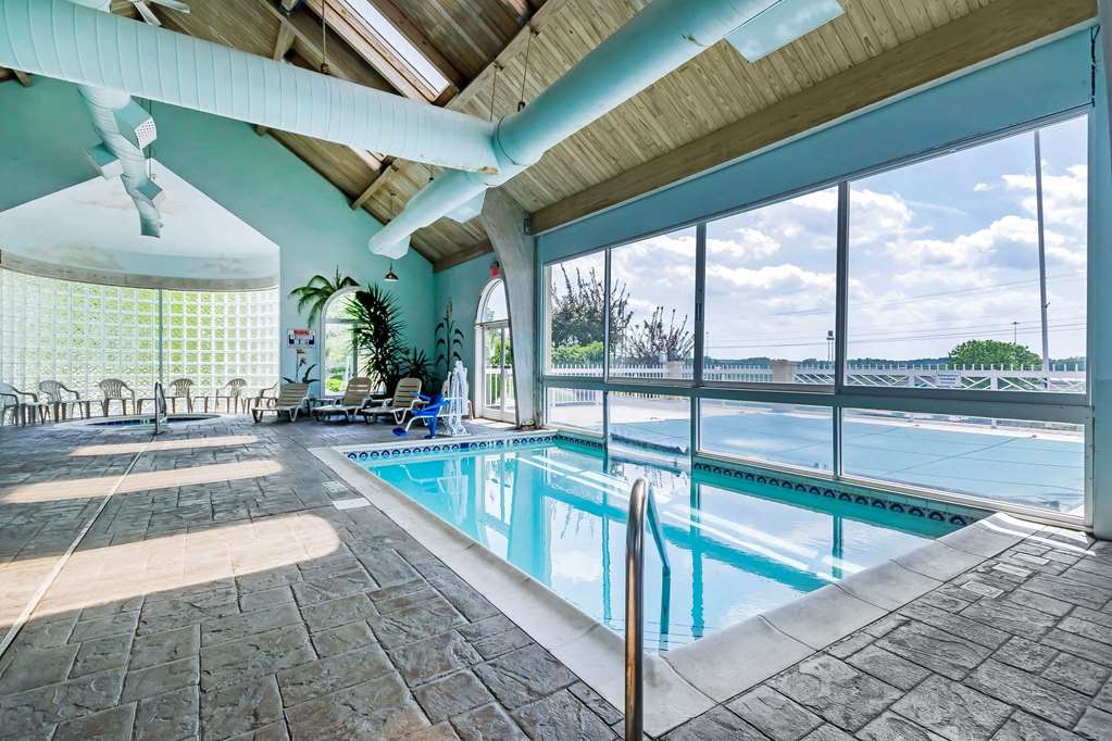 Quality Inn London North - photo 17