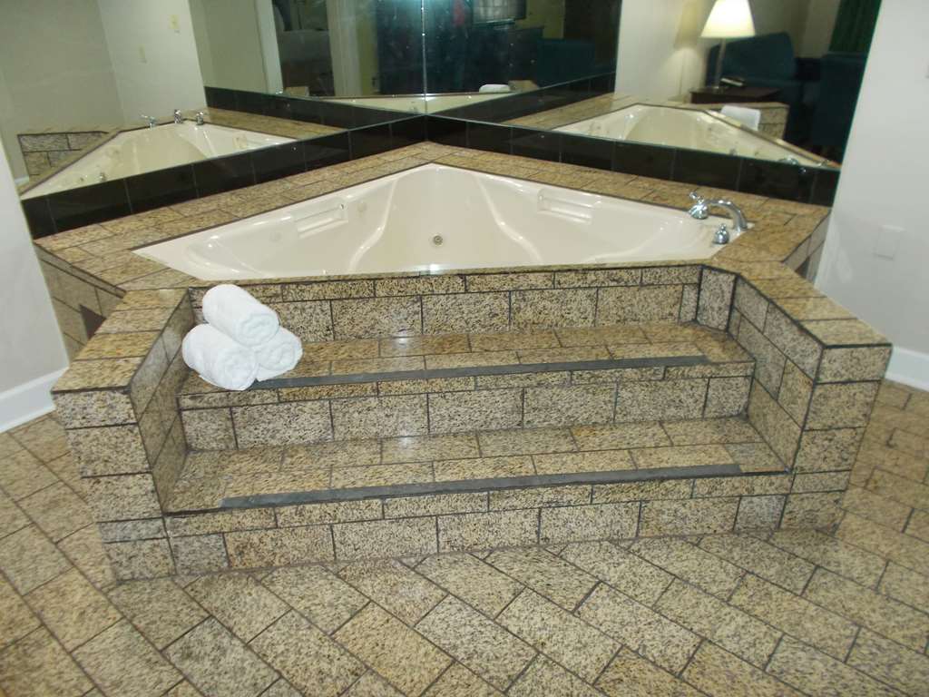 SureStay Plus Hotel by Best Western St Marys Cumberland - photo 33