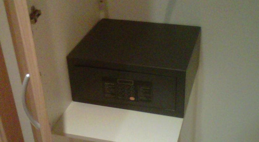 Hostal Rambla — Sant Boi De Llobregat — photo 2