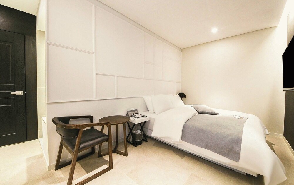 Incheon Coco Hotel - carbon neutral hotel in Incheon