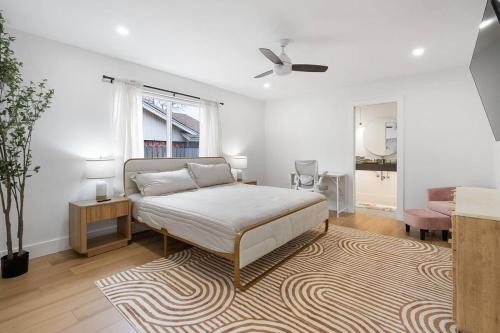 Stylish Austin Escape 4BR 2BA Minutes from Domain Q2 Stadium