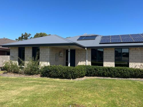 Sandy Retreat on Royal Inverloch — 4-Star Luxury Hotel in Inverloch, Australia
