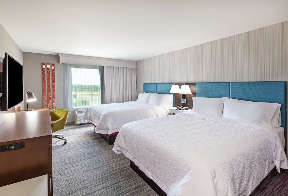 Hampton Inn Gardner Conference Center - photo 7