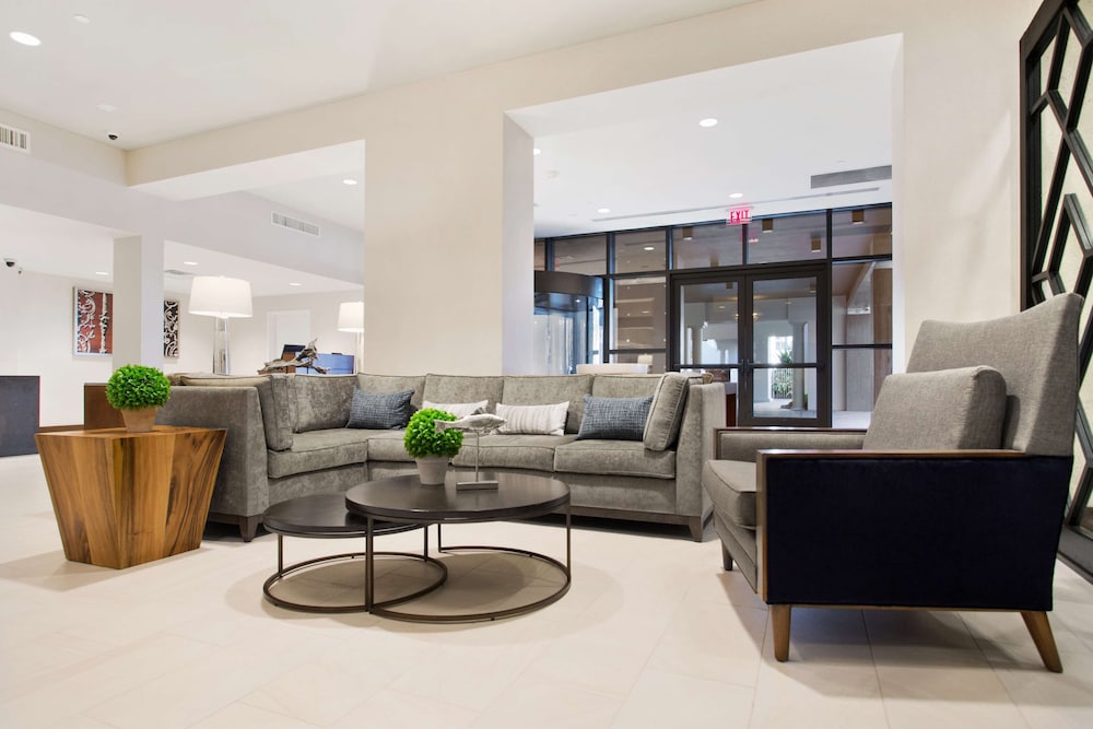 DoubleTree by Hilton New Orleans - photo 3