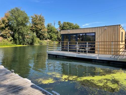 Gîte Seine & Nature Le Bâbord — hotel in Bennecourt