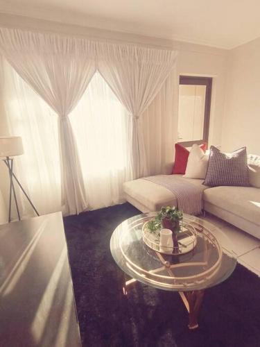 Westpoint Apartments Your Urban oasis — 4-Star Luxury Hotel in Johannesburg, South Africa