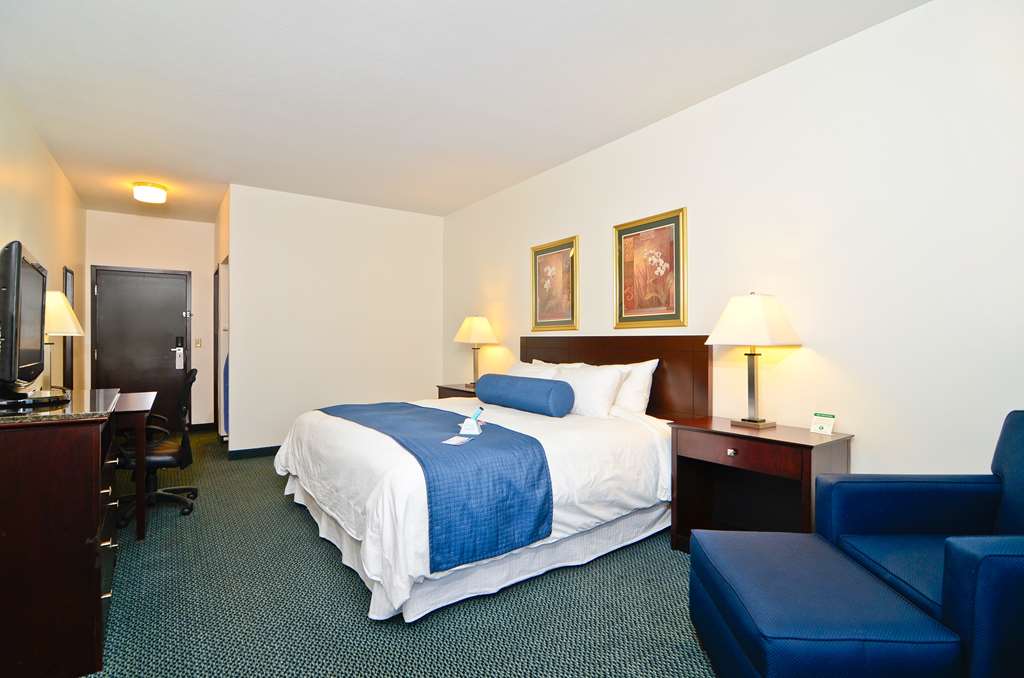 Best Western Gas City - photo 8