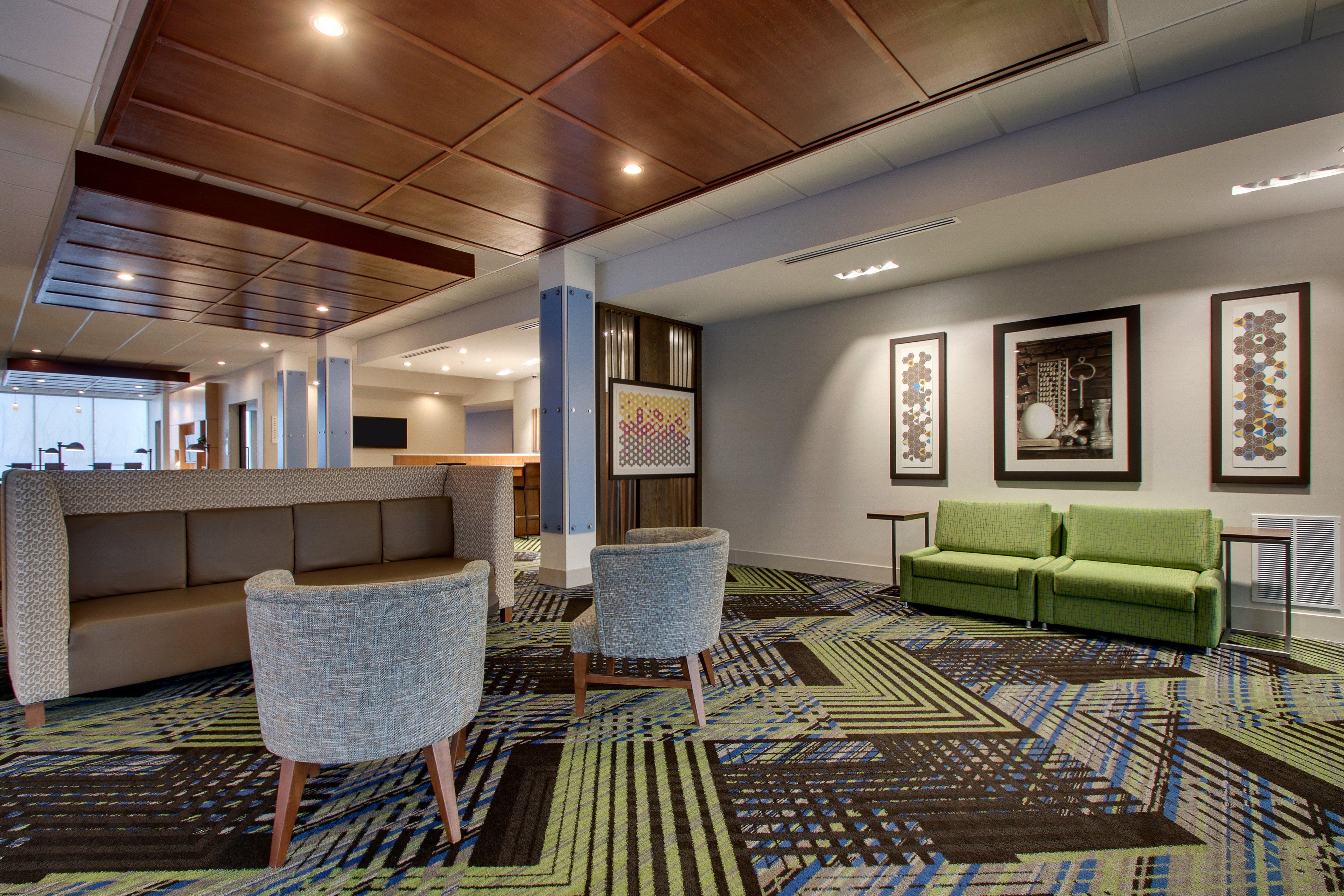 Holiday Inn Express & Suites Mt Sterling North by IHG - photo 17