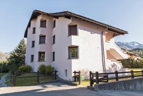 Chesa Pradash 2 Celerina - last minute hotel in St. Moritz