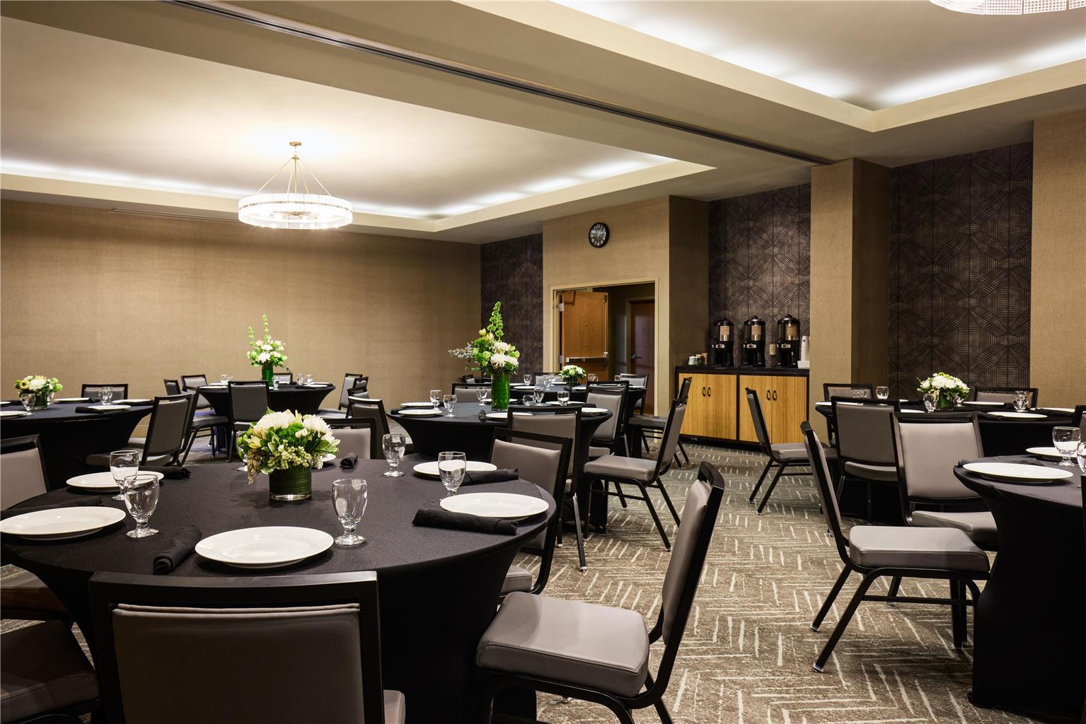 Hyatt House Seattle Bellevue - photo 48