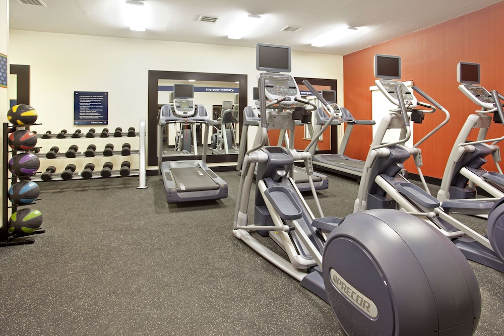 Hampton Inn & Suites El Paso Airport - photo 48