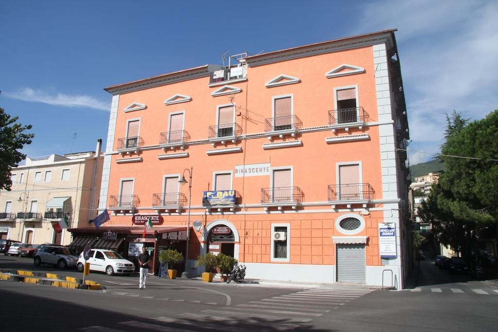 B&B Rinascente — 4-Star Luxury Hotel in Paola, Italy
