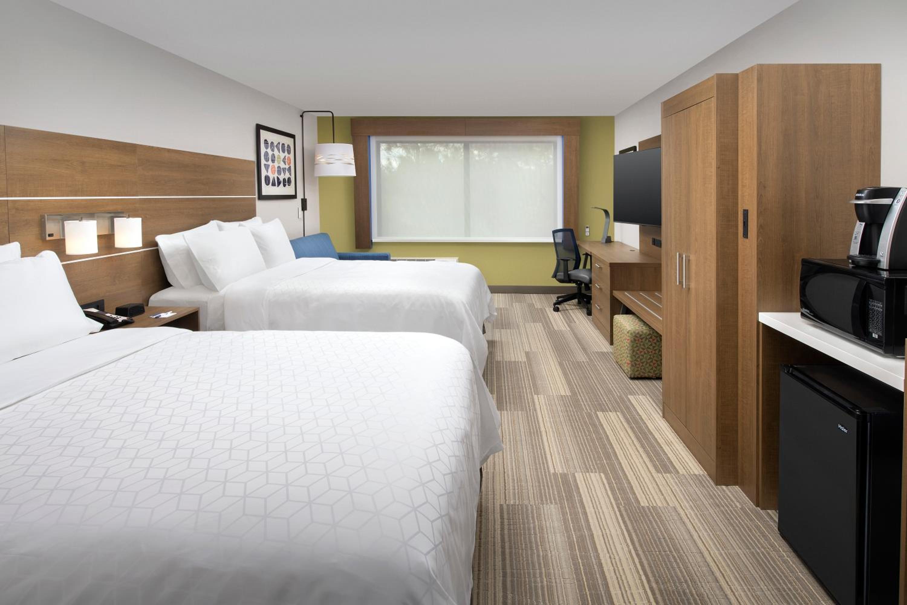 Holiday Inn Express & Suites Kingsland I 95 Naval Base Area by IHG - photo 95