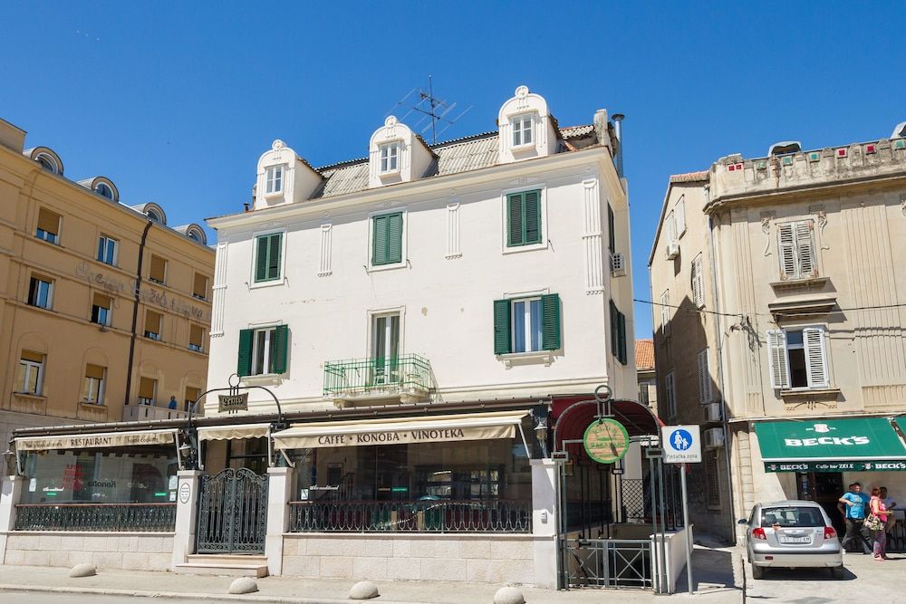 Royal Spa Latum Apartment — 4-Star Luxury Hotel in Split, Croatia